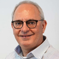 Pasfoto Dick Bennis